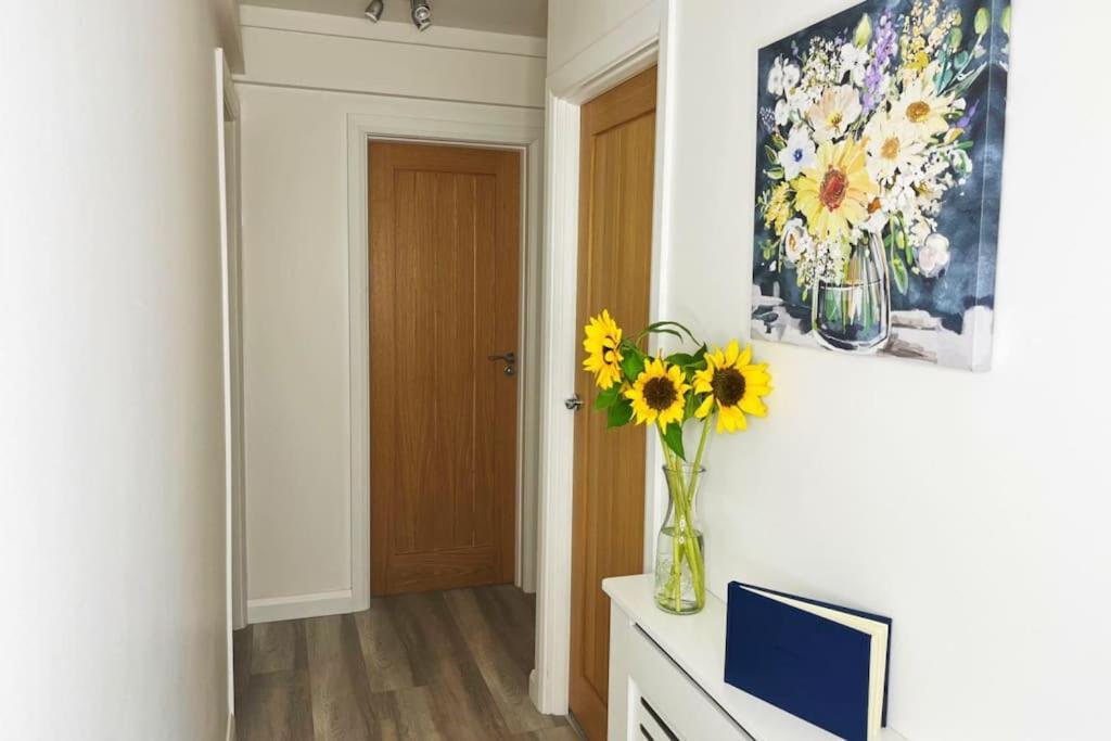 Ferienwohnung Royal Haven Hillsborough Exterior foto
