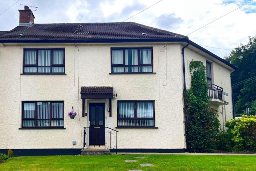 Ferienwohnung Royal Haven Hillsborough Exterior foto